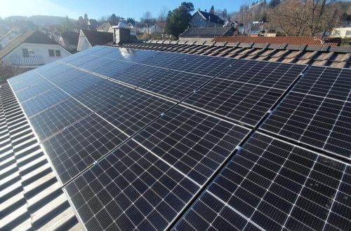 Photovoltaikanlagen auf einem Dach
